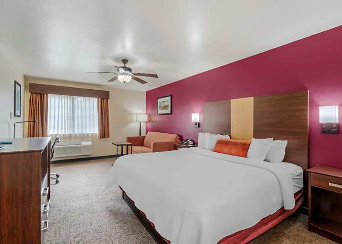 Best Western Pineywoods Inn