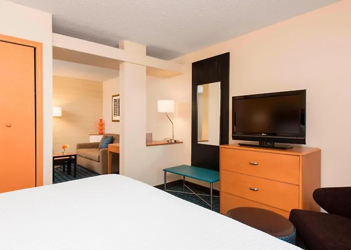 Fairfield Inn & Suites By Marriott Bloomington
