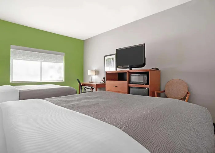 Quality Inn & Suites Birmingham - Highway 280