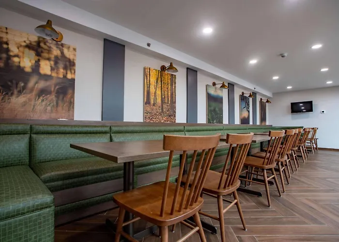 Fairfield Inn & Suites Springfield Enfield