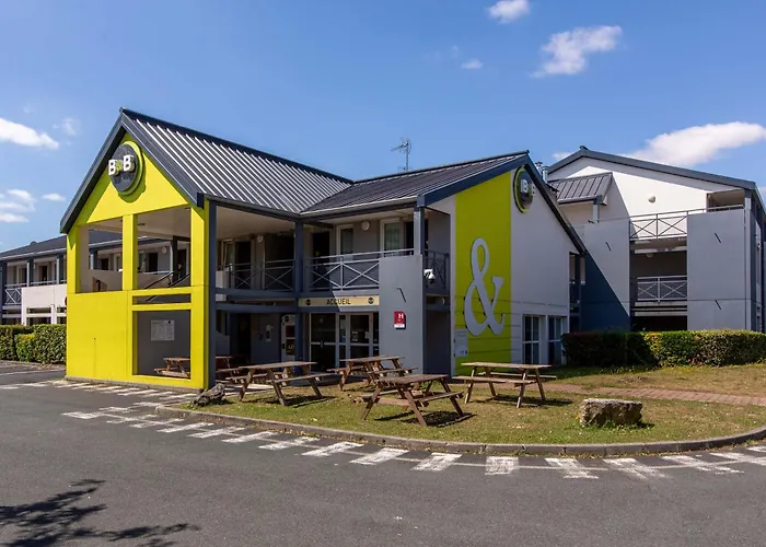 B&B HOTEL CHATEAUROUX Aéroport