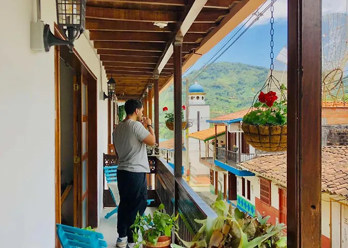 HOTEL PLENITUD JARDÍN - Transporte, Tours y Más