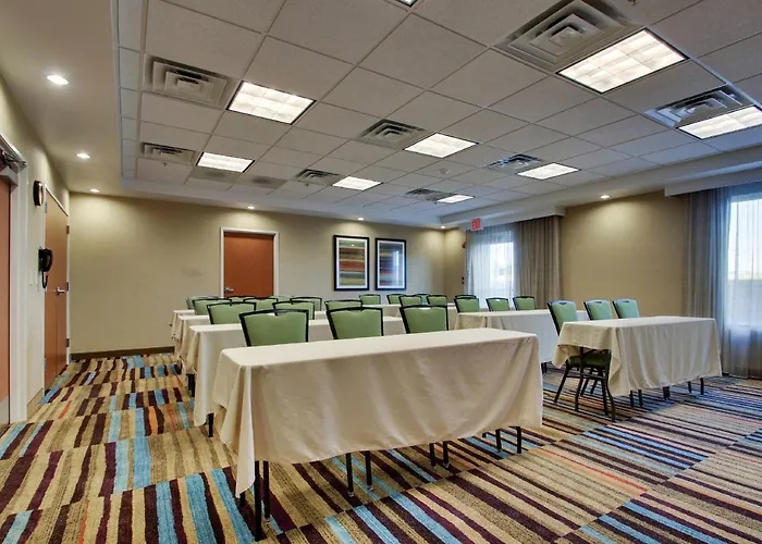 Fairfield Inn & Suites By Marriott Ottawa Starved Rock Area