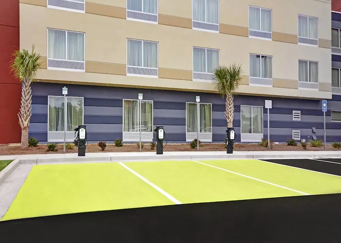 Fairfield Inn & Suites By Marriott Savannah Sw/