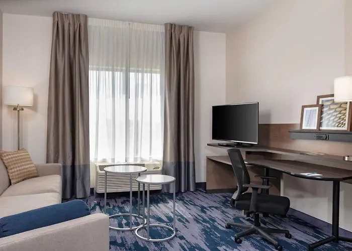 Fairfield Inn & Suites Charlotte Pineville