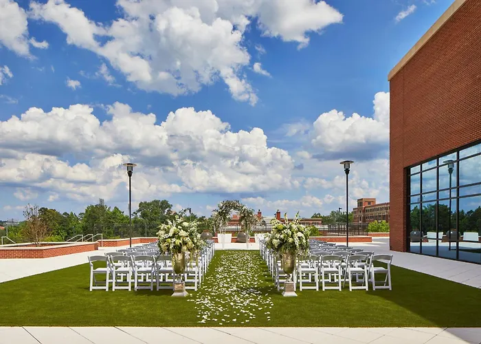 Unc Charlotte Marriott & Conference Center