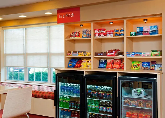 Towneplace Suites By Marriott Bloomington