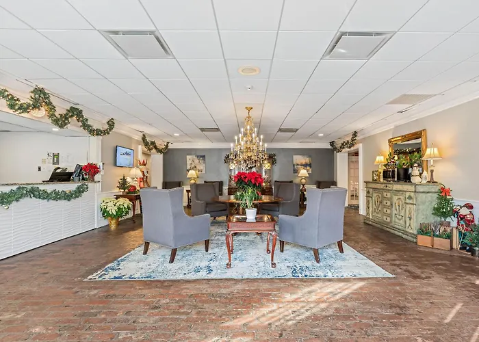 John Carver Inn & Spa
