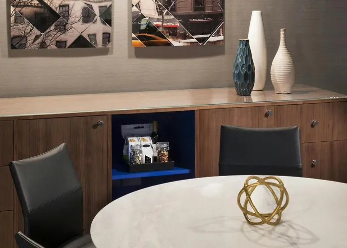 Le Meridien Chicago - Oakbrook Center Oak Brook