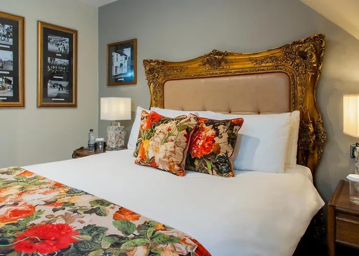 The Bell Inn, Stilton, Cambridgeshire - The Coaching Inn Group