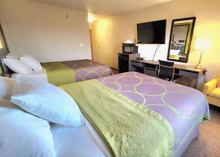 Super 8 By Wyndham Portage La Prairie Mb