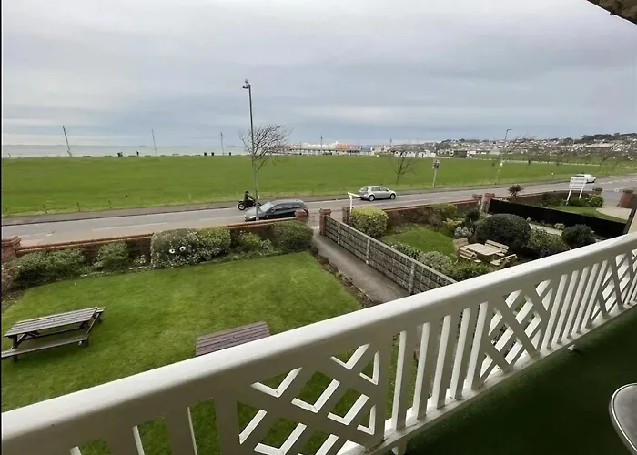 Cambria Hotel