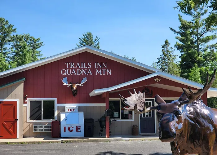 Trails Inn Quadna Mountain Motel & Rv Park
