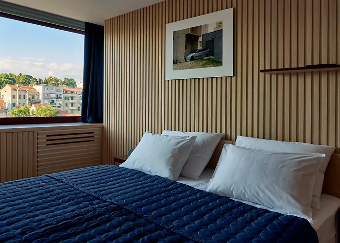 Horizon Luxury Suites & Design Rooms