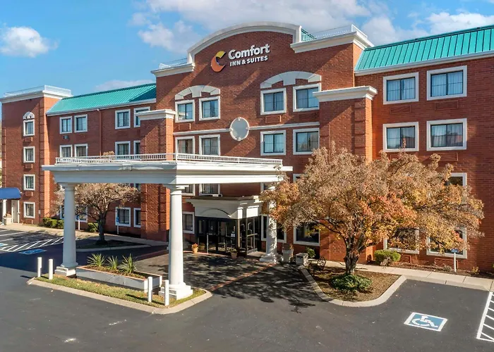 Comfort Inn & Suites Brentwood - Nashville