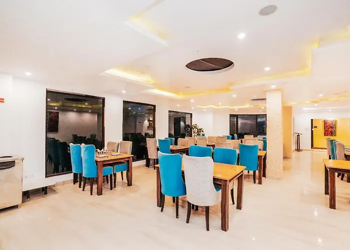 Nature Valley View Resort Mashobra !! Luxury Choice !! Gaming Zone !! Open Terrace !! Big Parking