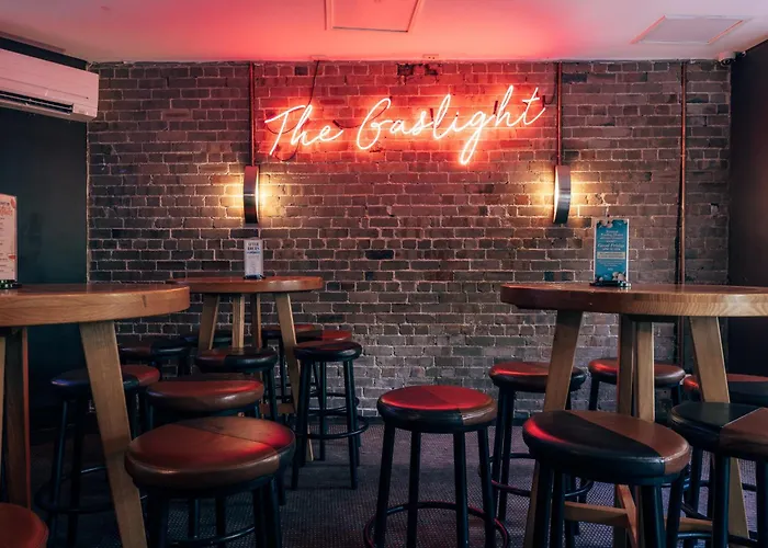 Gaslight Inn - Adults Only