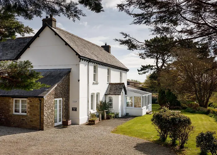 Bucklawren Farm