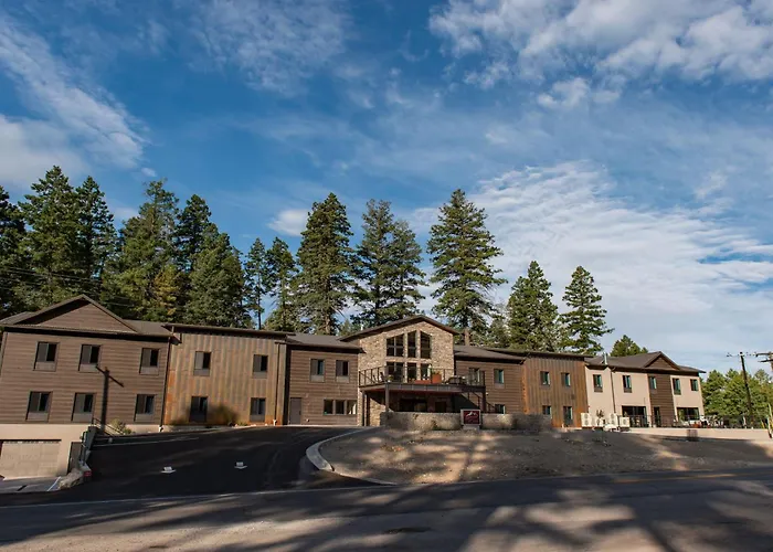 Grand Cloudcroft Hotel