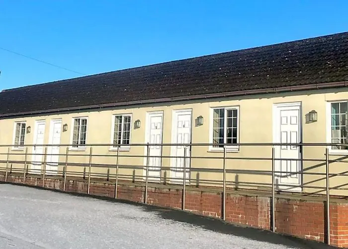The Manor Inn Pub And Steakhouse, Fridaythorpe, Driffield