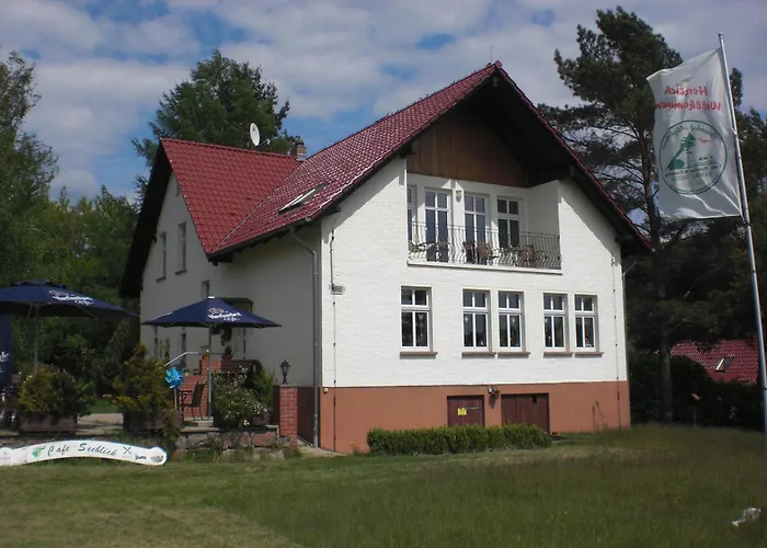 Ferienhof Altglobsow/ Cafe Seeblick