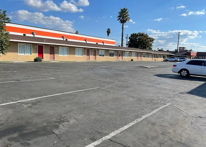 Coachlight Motel