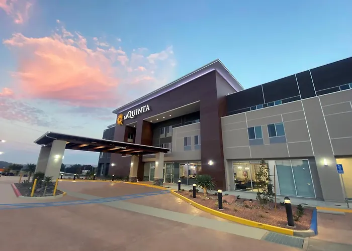 La Quinta Inn & Suites By Wyndham Yucaipa