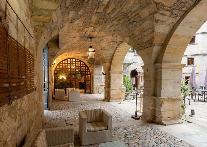 Château Des Ducs De Joyeuse