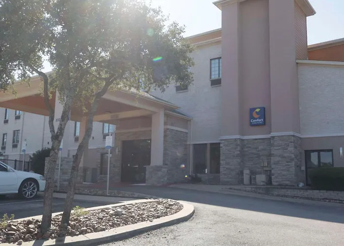 Comfort Inn & Suites Burnet