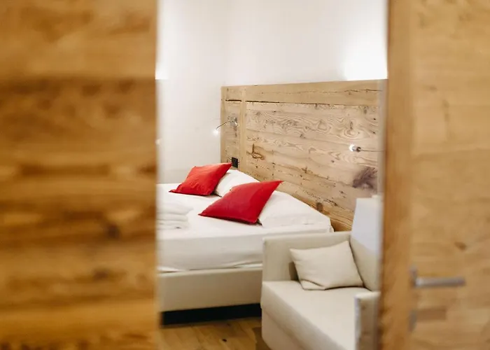 Hotel Aurai Telve