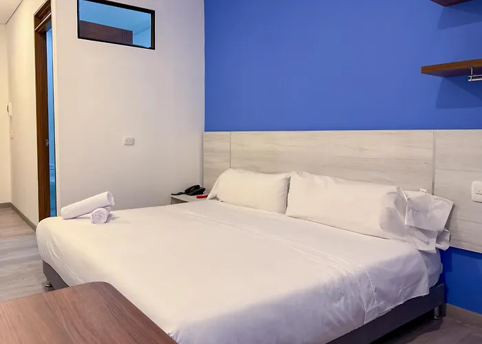 Apartamentos Regency La Feria