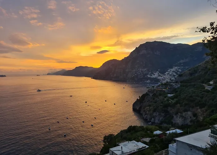 Villa Santa Chiara Positano Suites