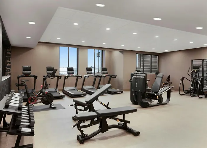 Courtyard By Marriott Milwaukee Brookfield At Poplar Creek