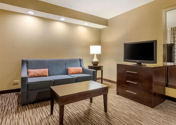 Suburban Studios Arlington Heights Elk Grove