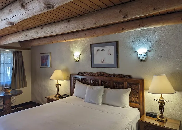 Sagebrush Inn & Suites