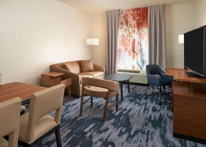 Fairfield Inn & Suites By Marriott Orlando International Drive/Convention Center