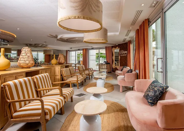 Golden Tulip Sophia Antipolis - Hotel & Spa Valbonne