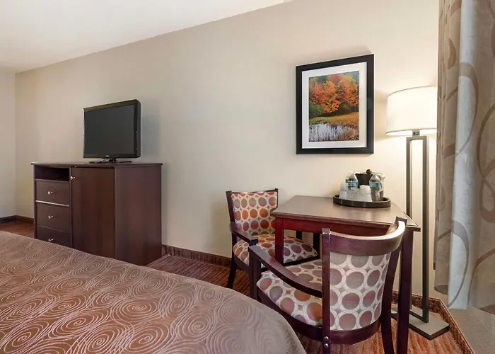 Best Western Plus Concord Inn
