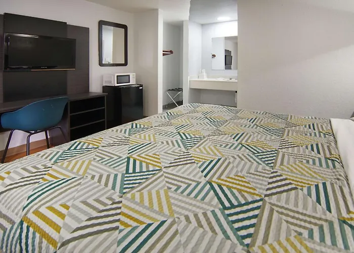 Motel 6-Red Oak, Tx - Dallas