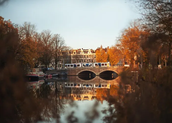 Holiday Inn - the niu, Fender Amsterdam