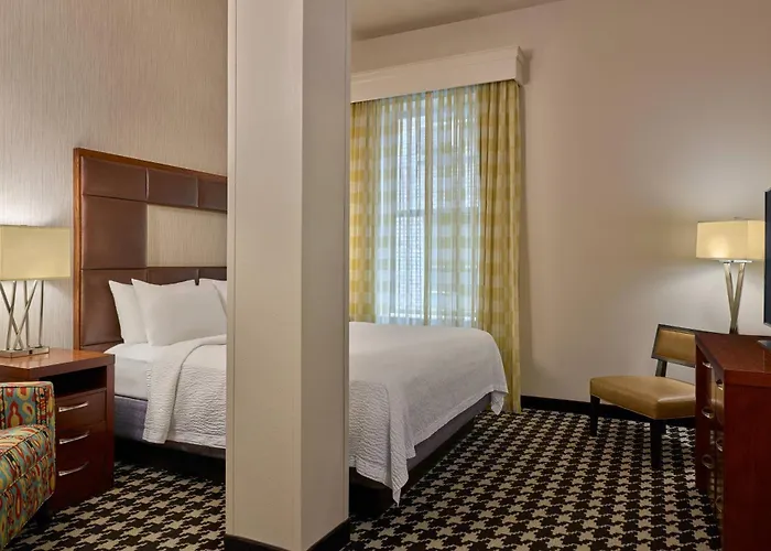 Courtyard By Marriott Denver Downtown