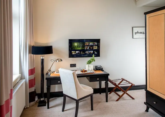 Astoria Hotel