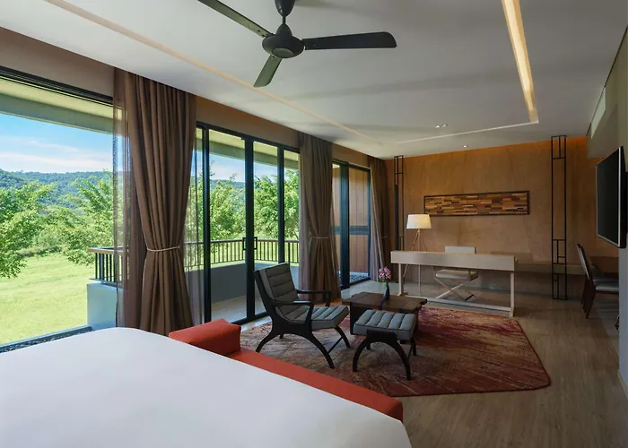 Dusitd2 Khao Yai Hotel Mu Si