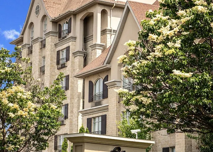 Laval Dog Friendly Hotels
