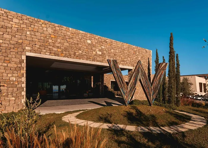 W Costa Navarino (Adults Only)
