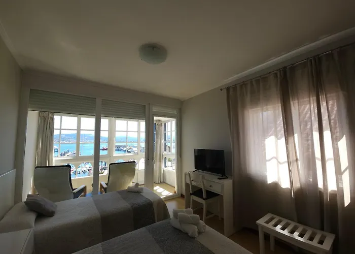 Hotel Cais