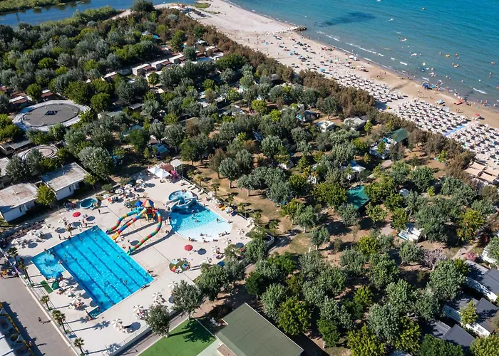Club del Sole Stork Family Collection