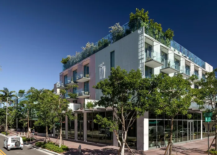 Ray Delray Beach, Curio Collection By Hilton