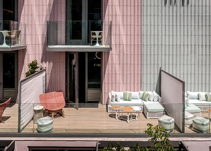 Ray Delray Beach, Curio Collection By Hilton