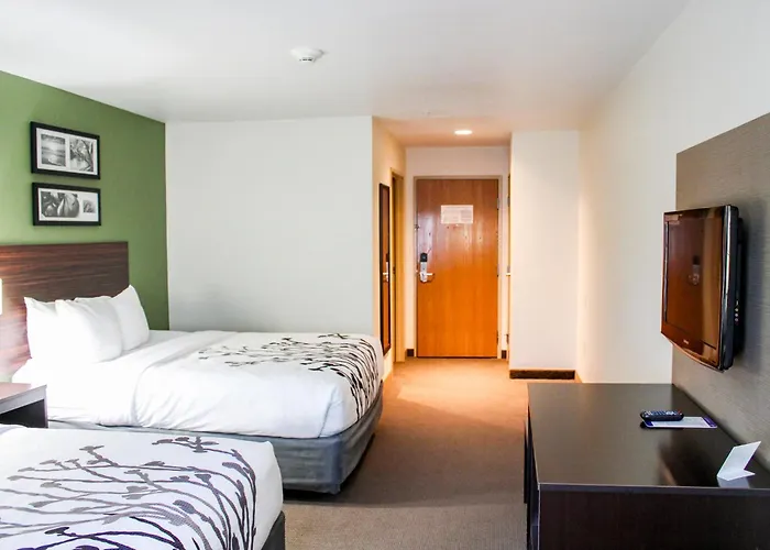 Sleep Inn & Suites Conference Center Eau Claire North Union